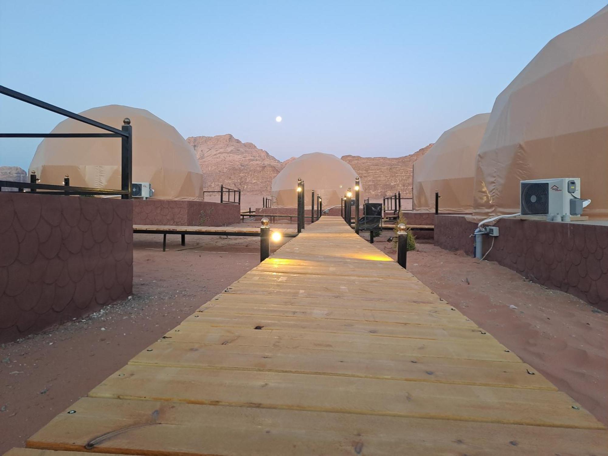 Taj Wadi Rum Camp Luaran gambar