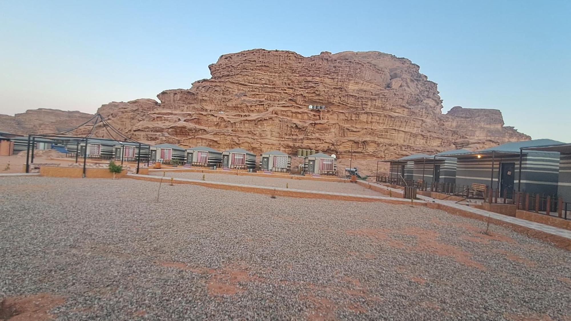 Taj Wadi Rum Camp Luaran gambar